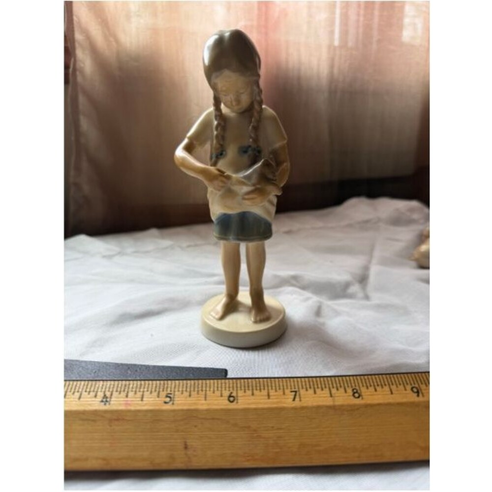 Vintage Bing & Grondahl Denmark Porcelain Figurine Girl with Cat 1779 B&G Kitten